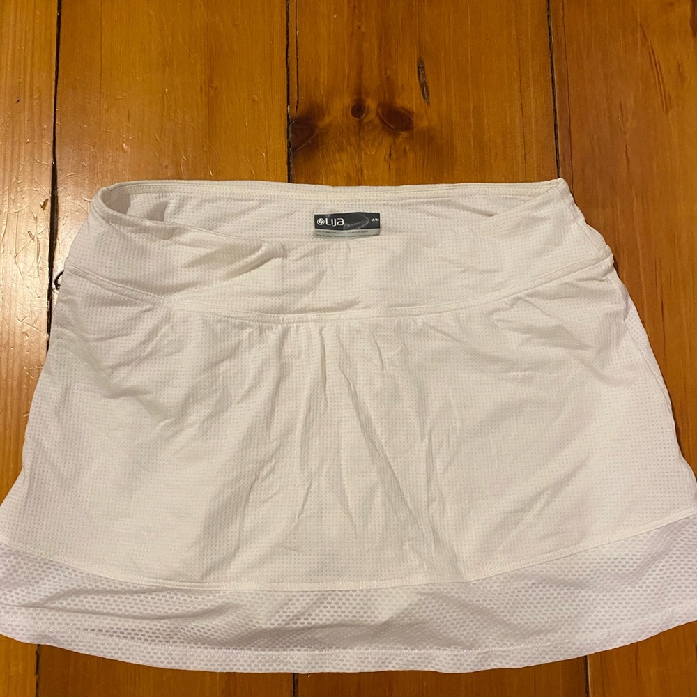 Lija white tennis skirt